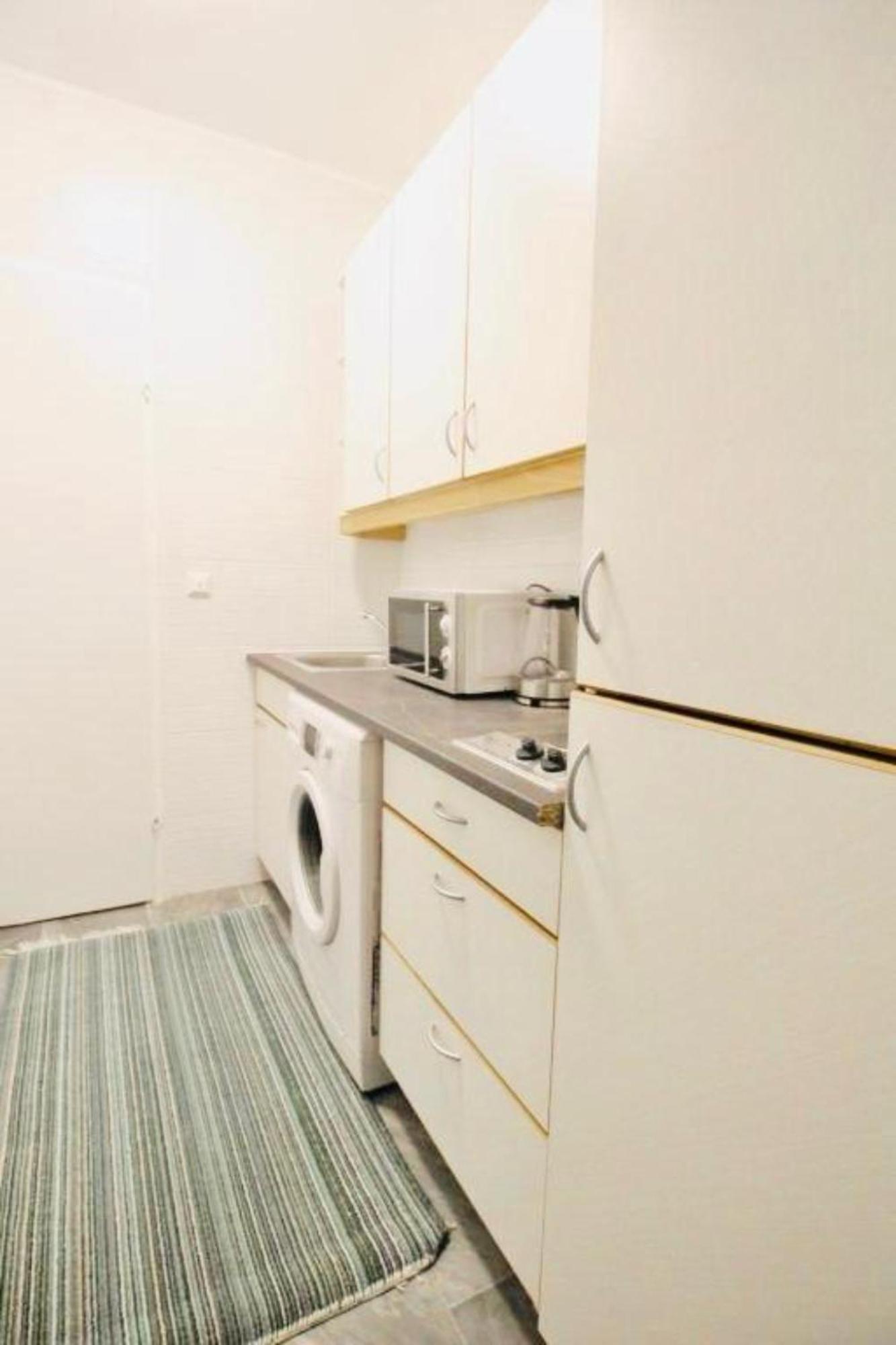 וינה Spacious Cozy 1Br Apt Near To Danube River מראה חיצוני תמונה